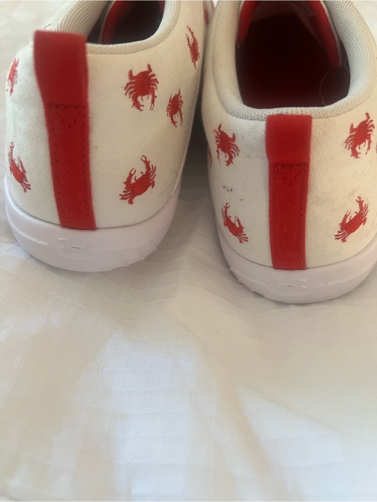 Under Armour White Canvas Sneakers with Red Crab Print men’s”Critter Encounter” main image 6